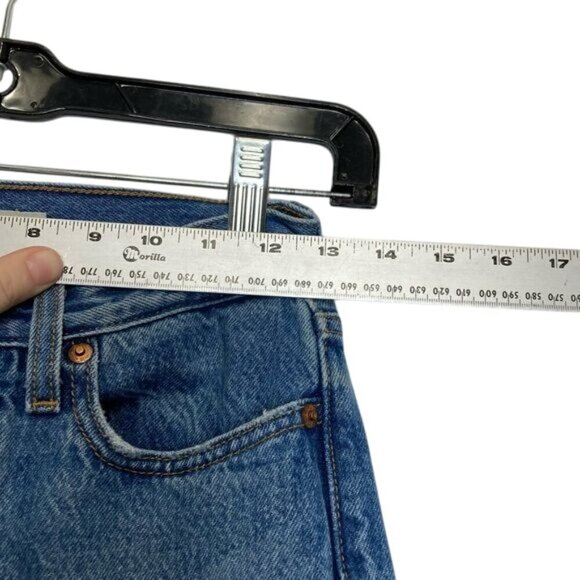 Levis Premium Wedgie Fit‎ High-Rise Distressed Straight Leg Jeans Size 24 - Picture 7 of 15